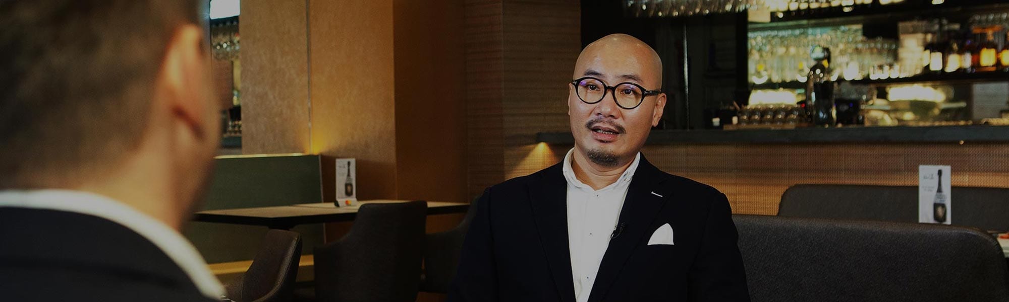 helping-customer-banner-def helping-customer-banner-def