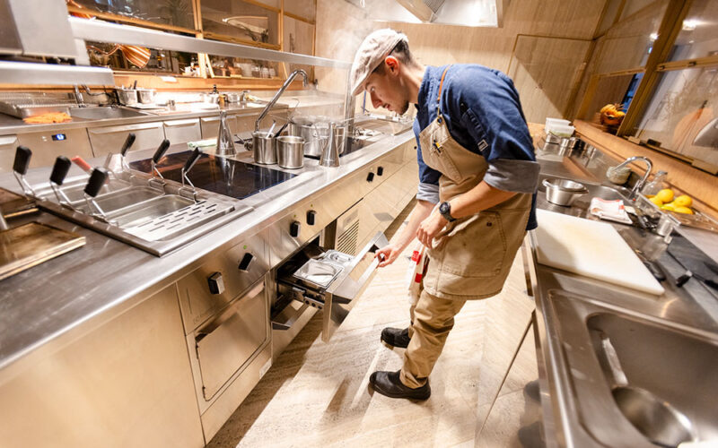 six-senses-base refreez